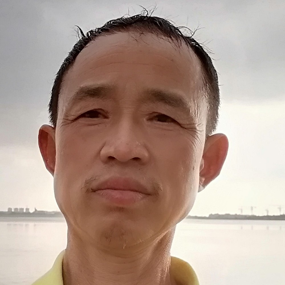 夜空中明亮的星的照片