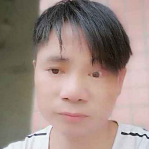 余苍秋的照片