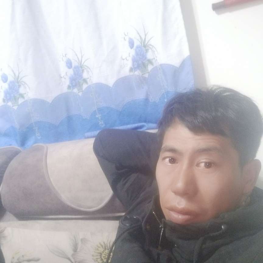 店员说贪玩的照片