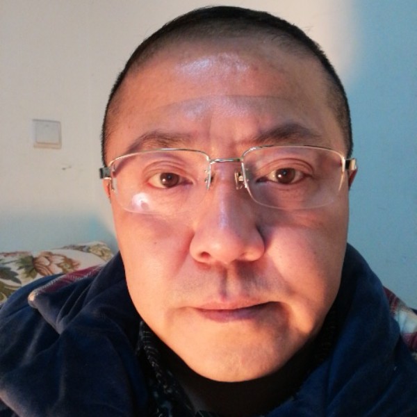 红牛漫步清爽的照片