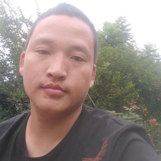 小光头，的照片
