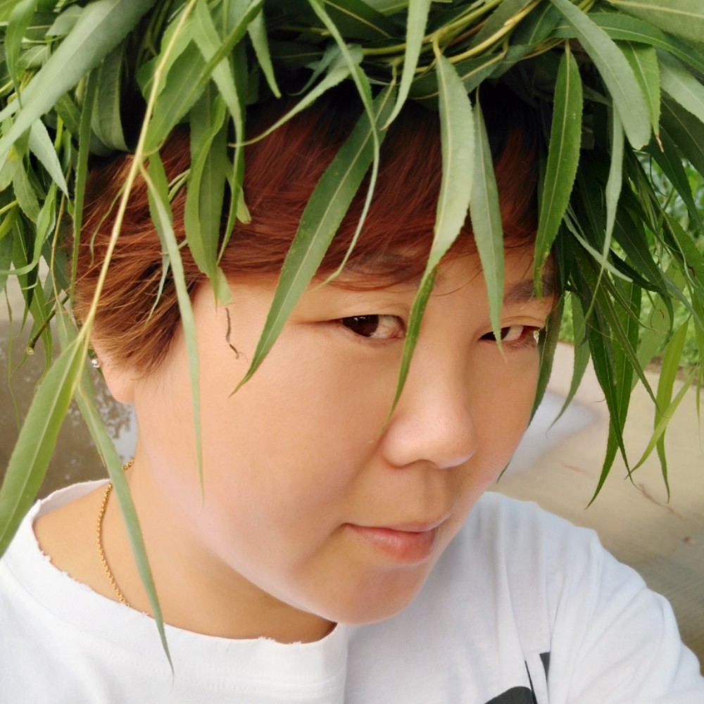 宝贝回首明理的照片