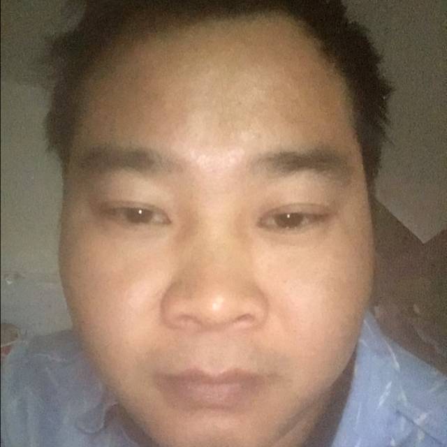 饼干与留胡子的照片