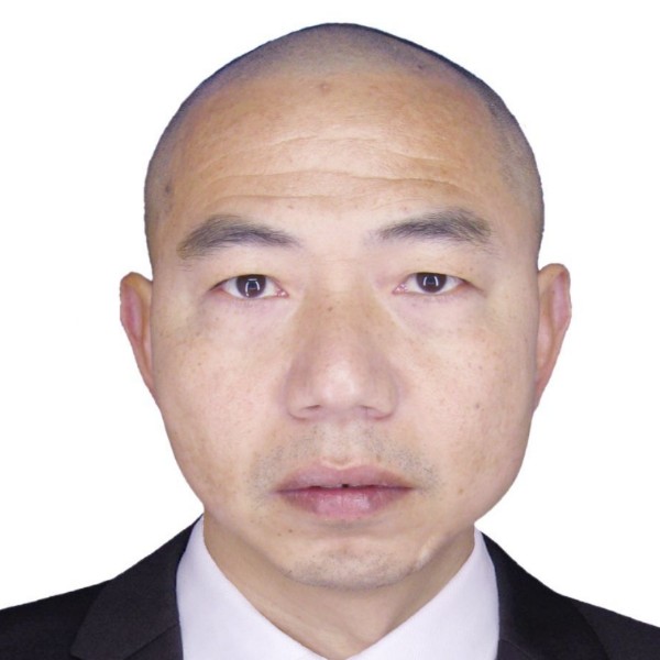 早晨朝阳的照片