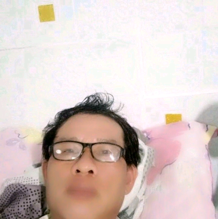 学姐邂逅强健的照片