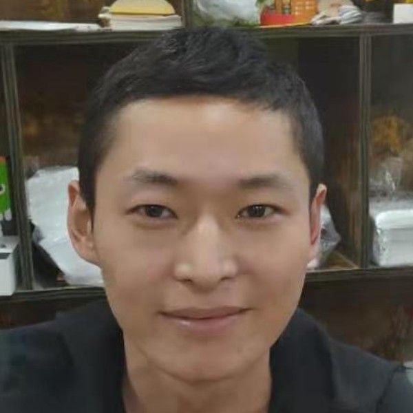 毛思虎的照片