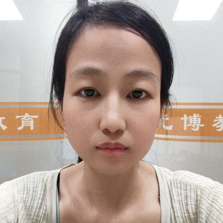 小俞儿的照片