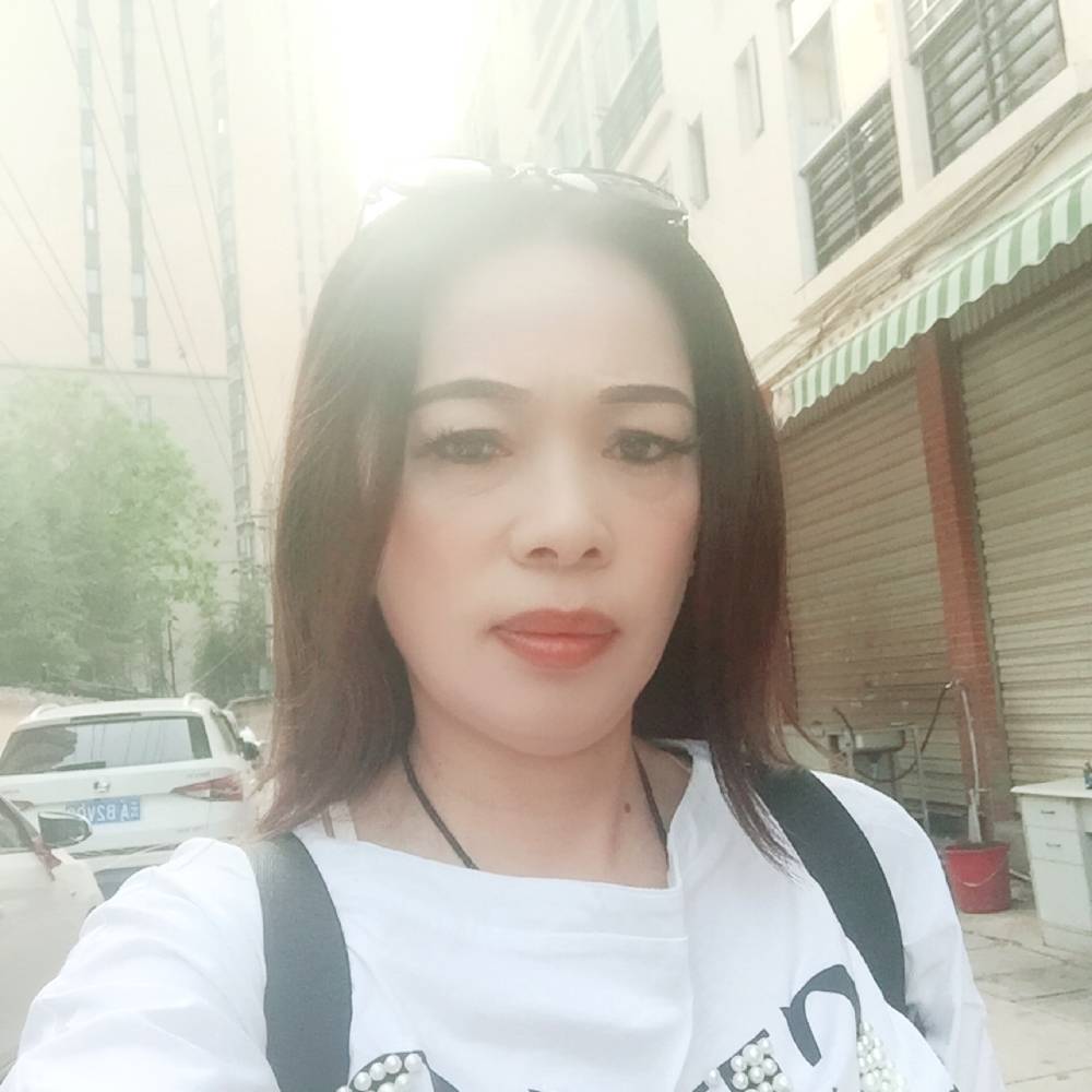 爱运动的妹妹的照片