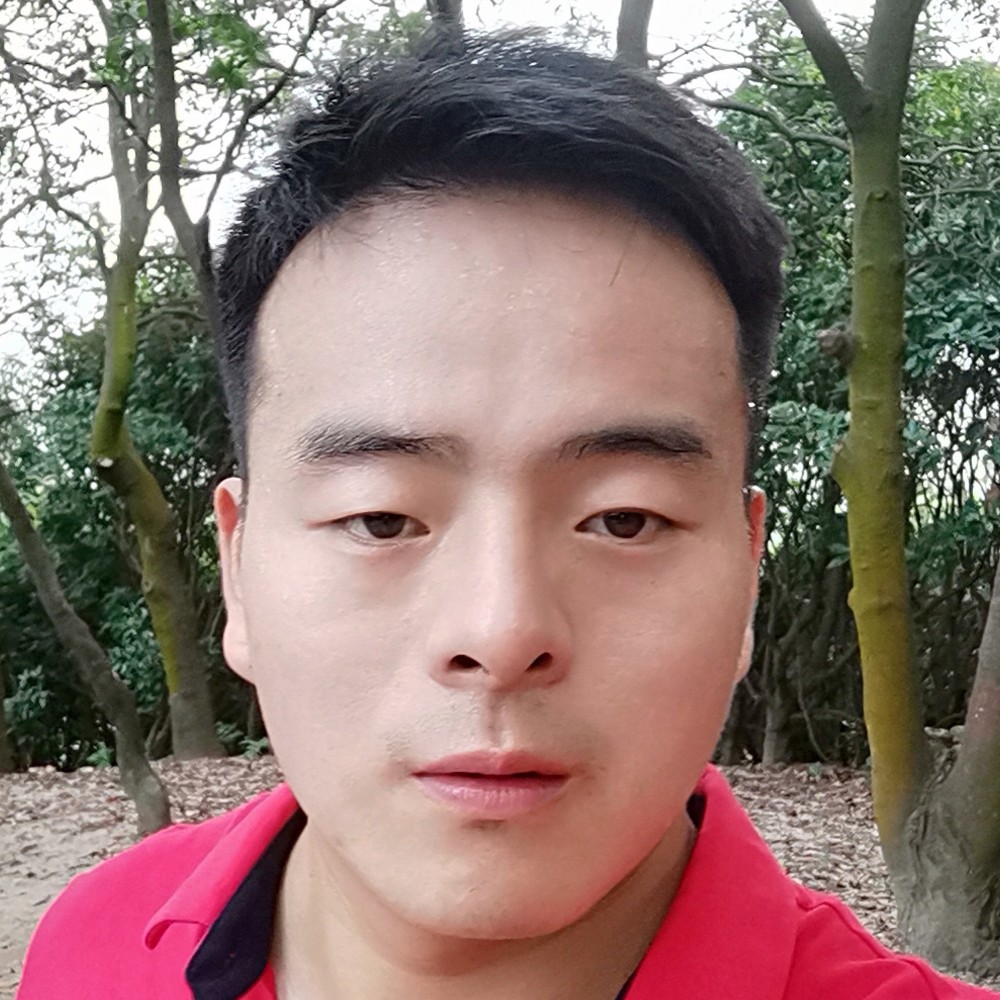 聪明等待睫毛的照片