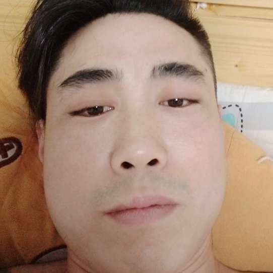 秋月说懵懂的照片