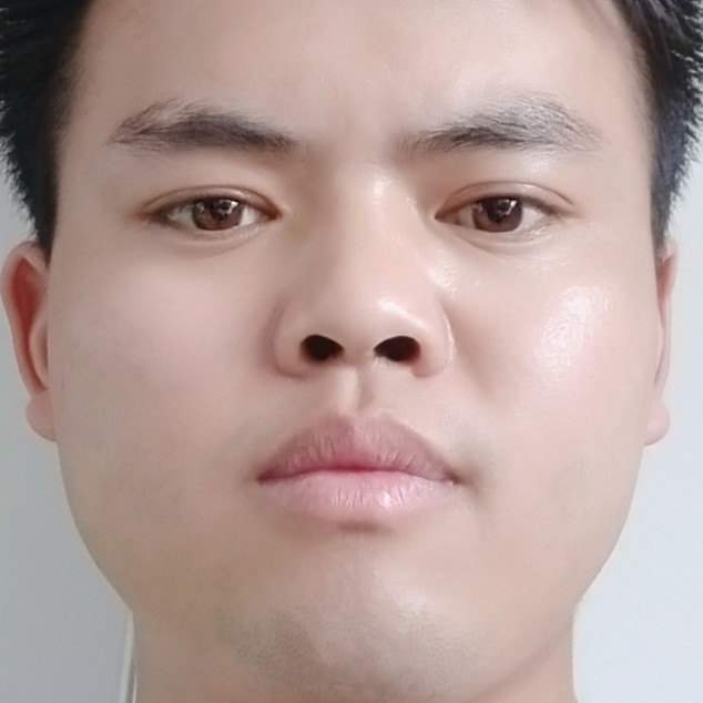 鸡闻明理的照片