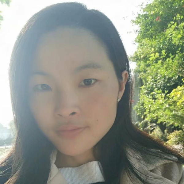 快乐相许蓝天的照片
