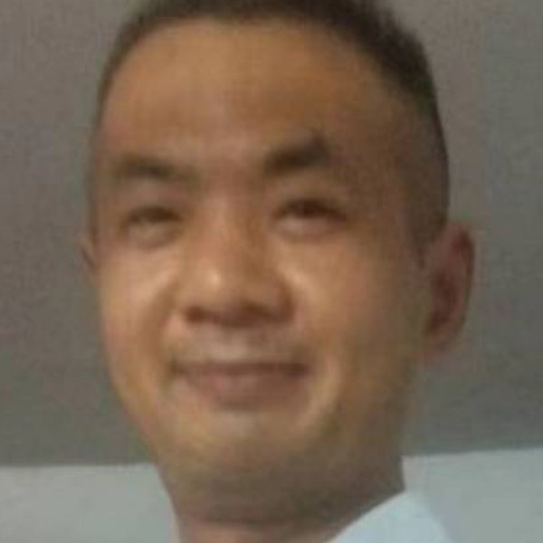 感动倾心钢铁侠的照片