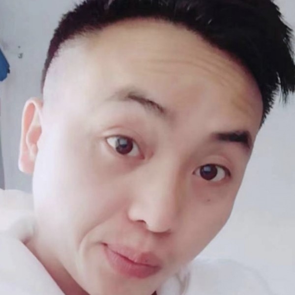 飞能的照片