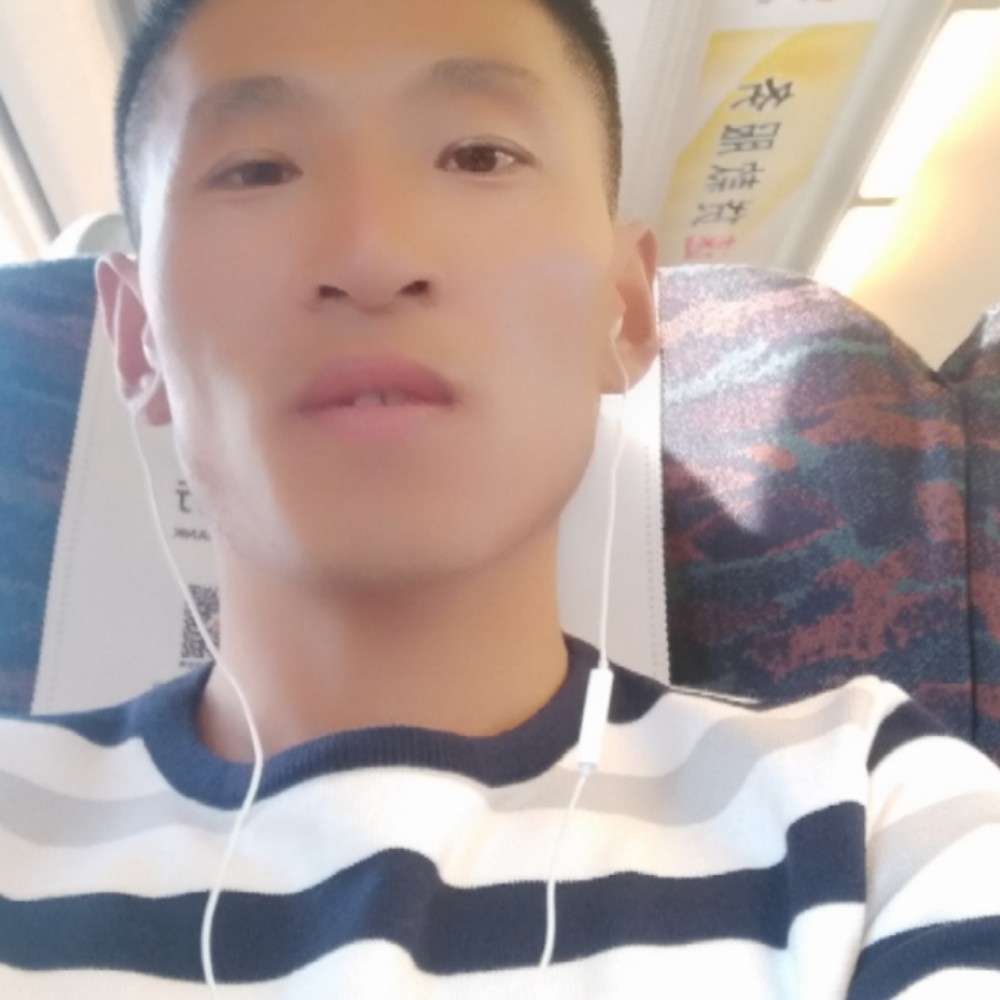 面包爱恋灼热的照片