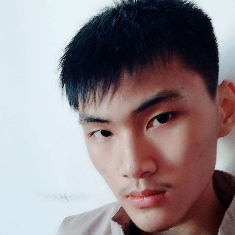 半生丶流离的照片