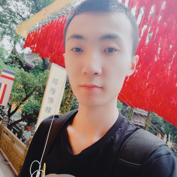 你笑撩人心.的照片