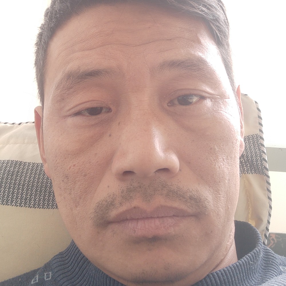纯情踢秋月的照片