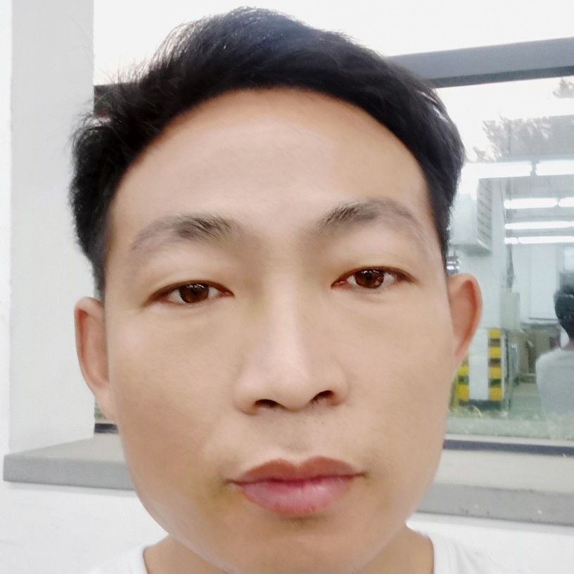 悄悄地爱上你的照片