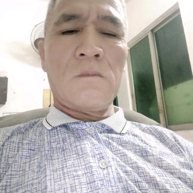 袁观新的照片