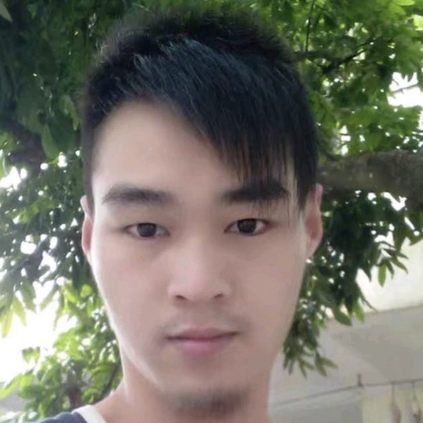淡定迎冷月的照片