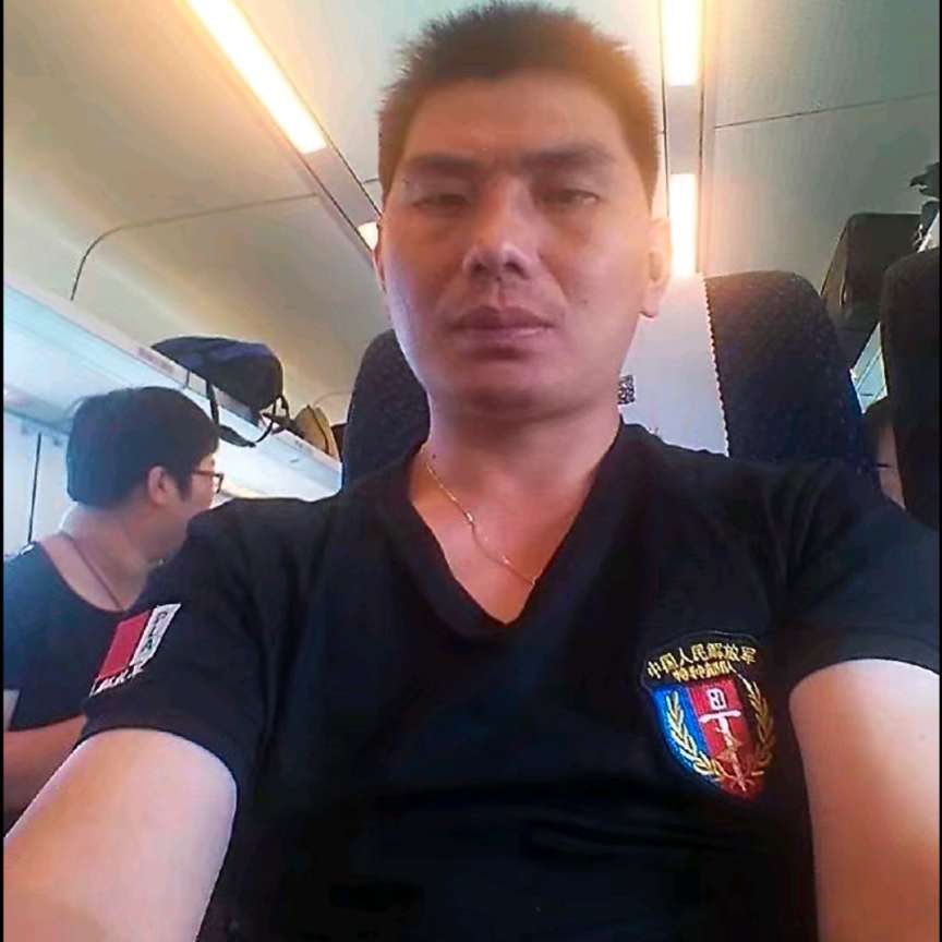 兵哥求缘的照片