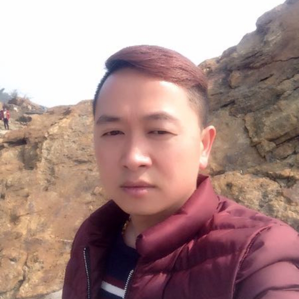 爱笑有心锁的照片