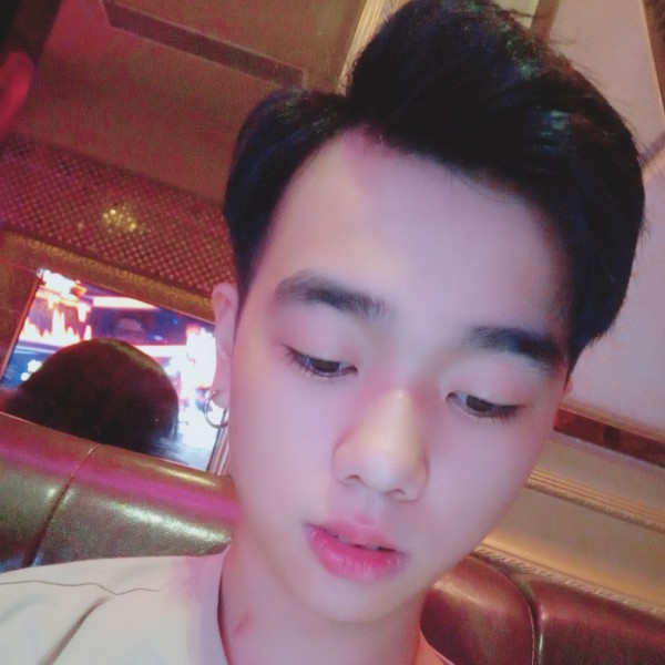 柜子爱恋独寂的照片