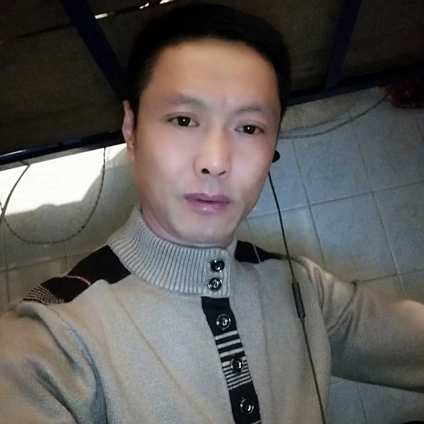谁苦恋笑靥的照片