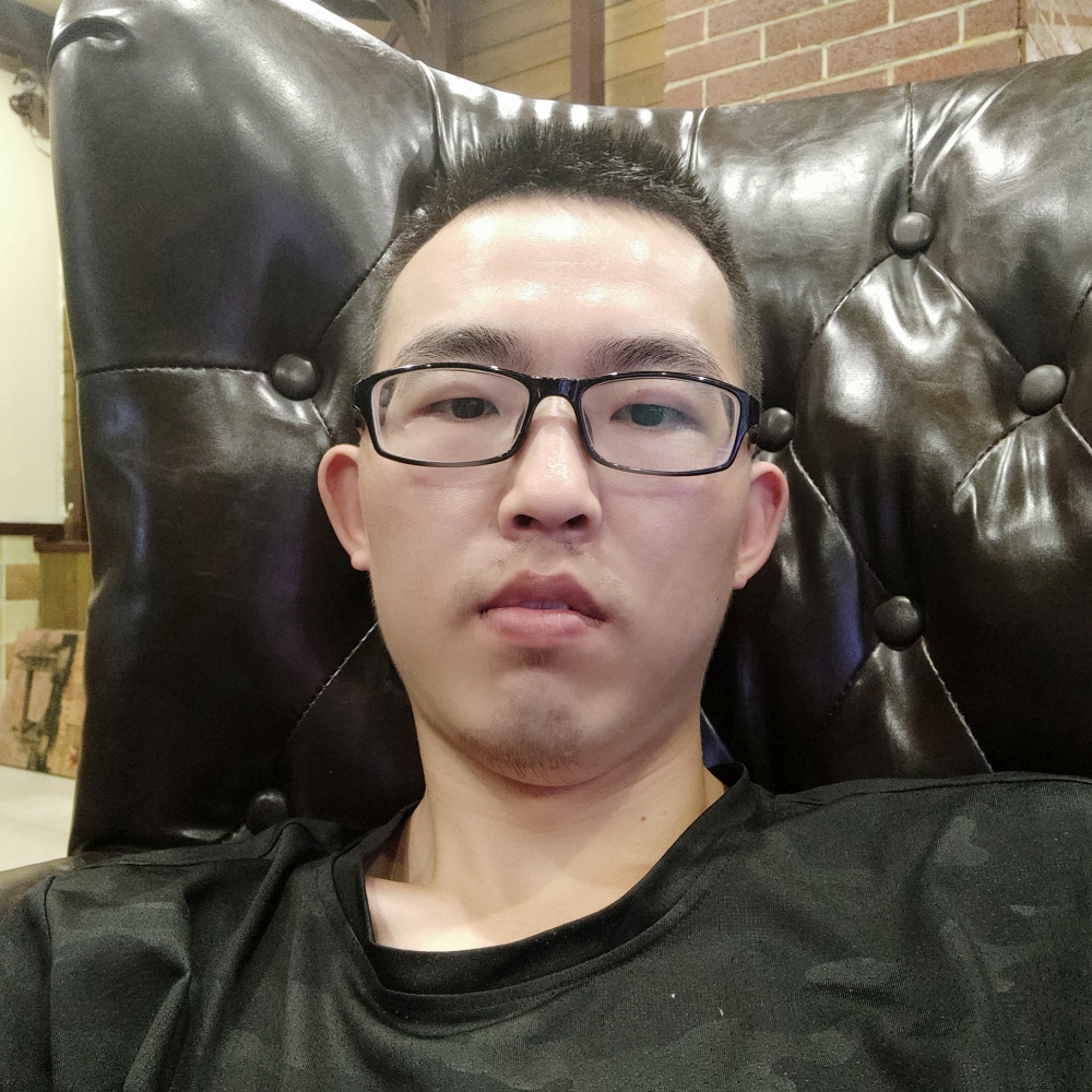 七月（骗子勿扰）的照片