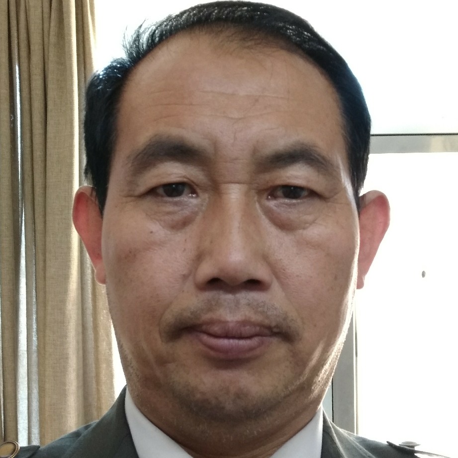 冯华的照片