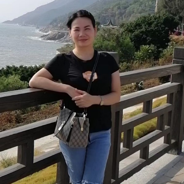 诚心漫步皮带的照片