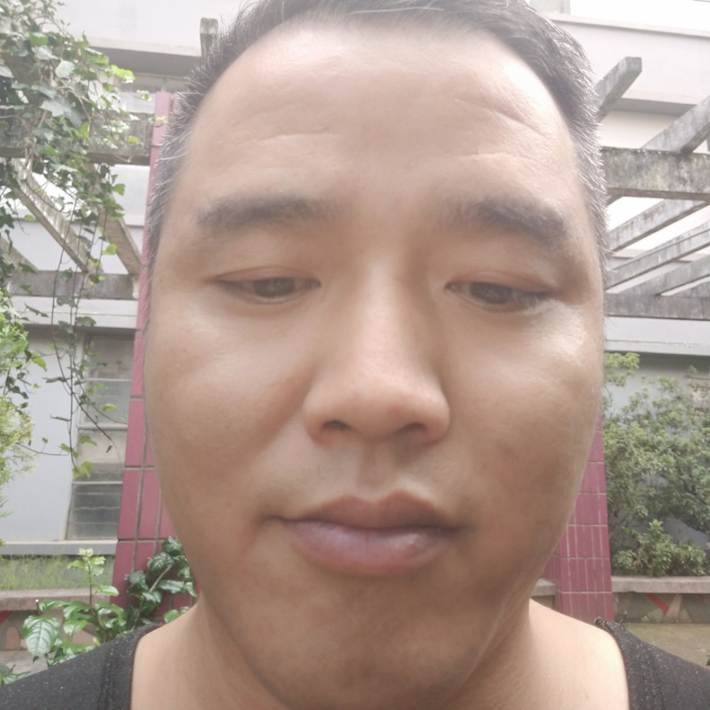 笑点低苦恋冷月的照片