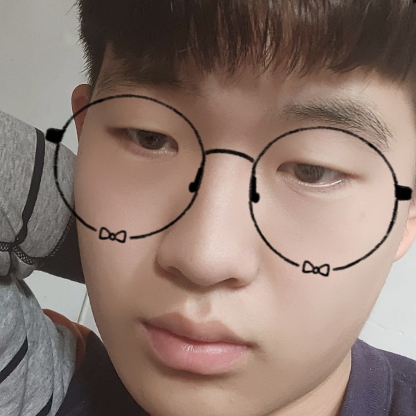 东小曦的照片