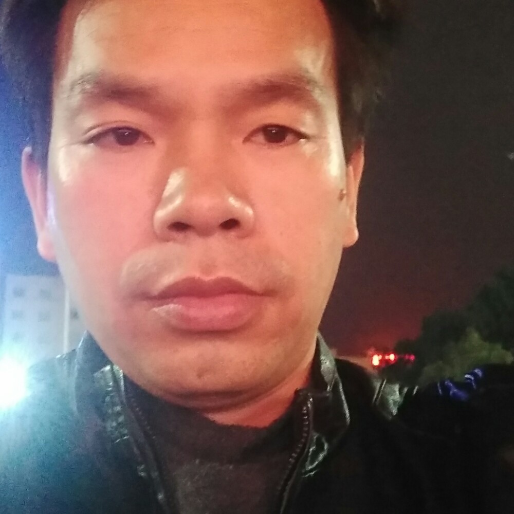 廖容彬的照片
