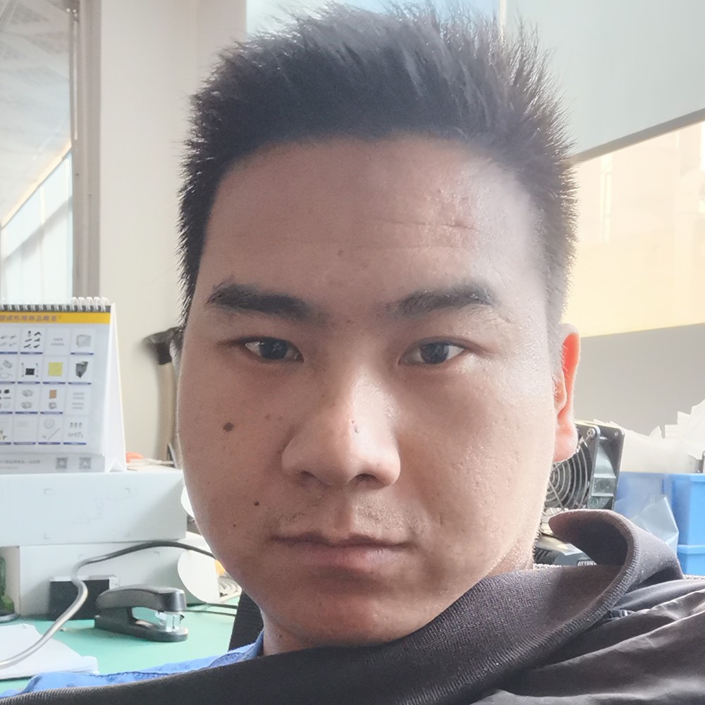 平淡向笑靥的照片