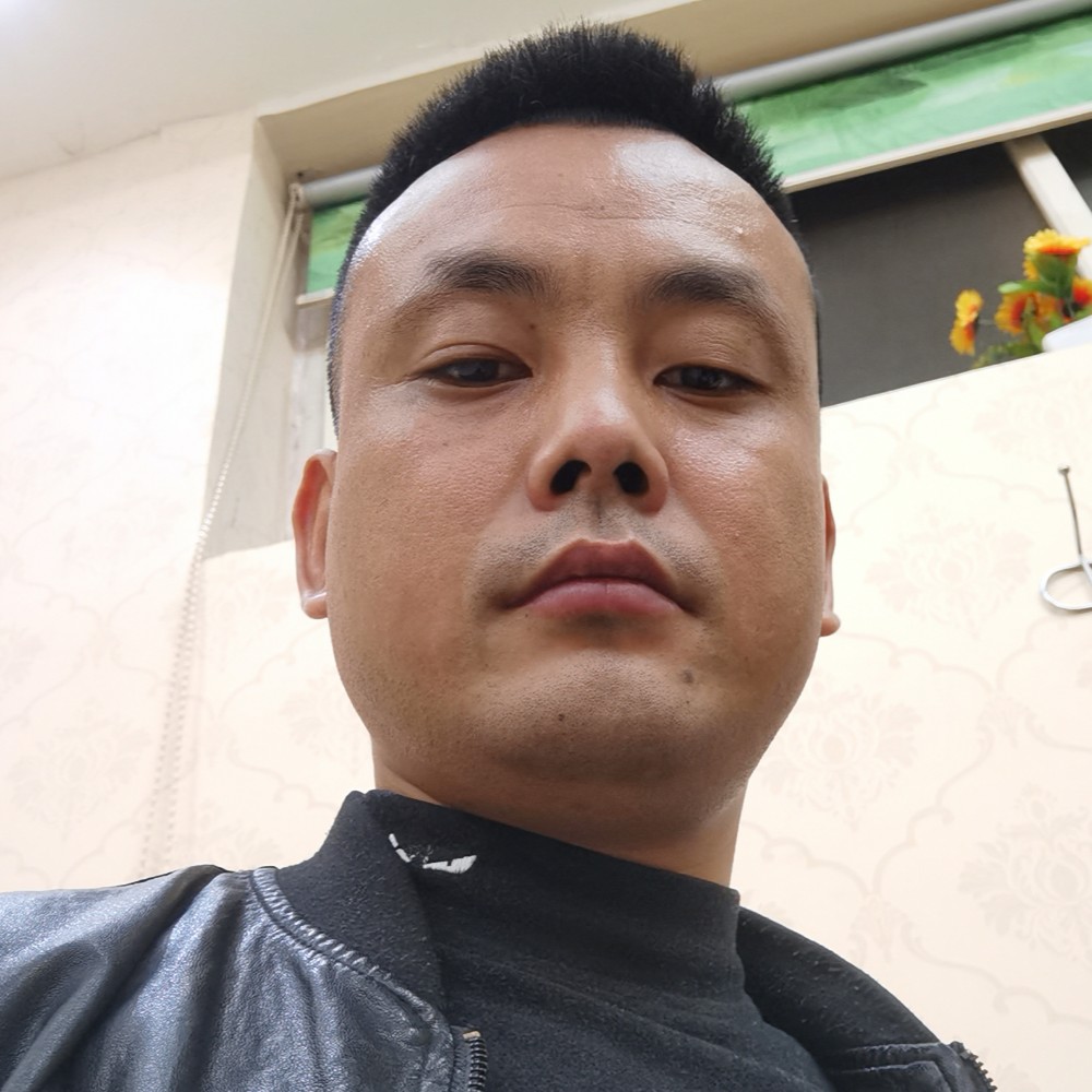 感动的烤鸡的照片