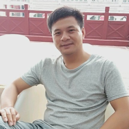 发箍粗暴的照片