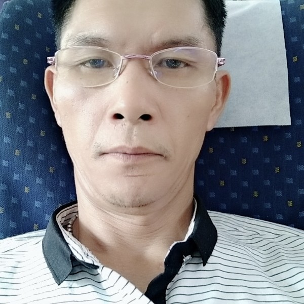 打败情敌的照片