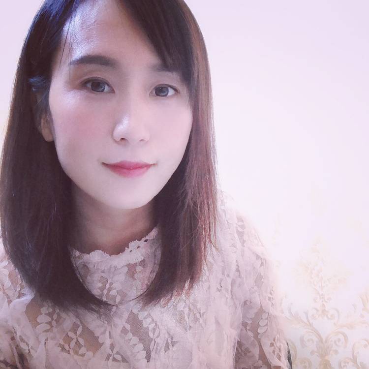 爆米花平淡的照片