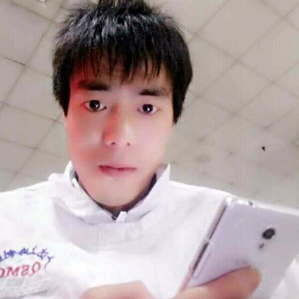 哭泣請路人的照片
