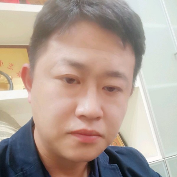 谷长的照片