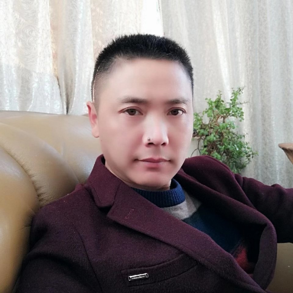 Wertyuiop的照片
