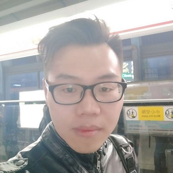 老鼠相许眯眯眼的照片