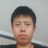 敏感等待荷花的照片