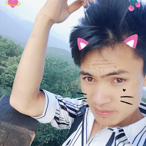 毕先森的照片