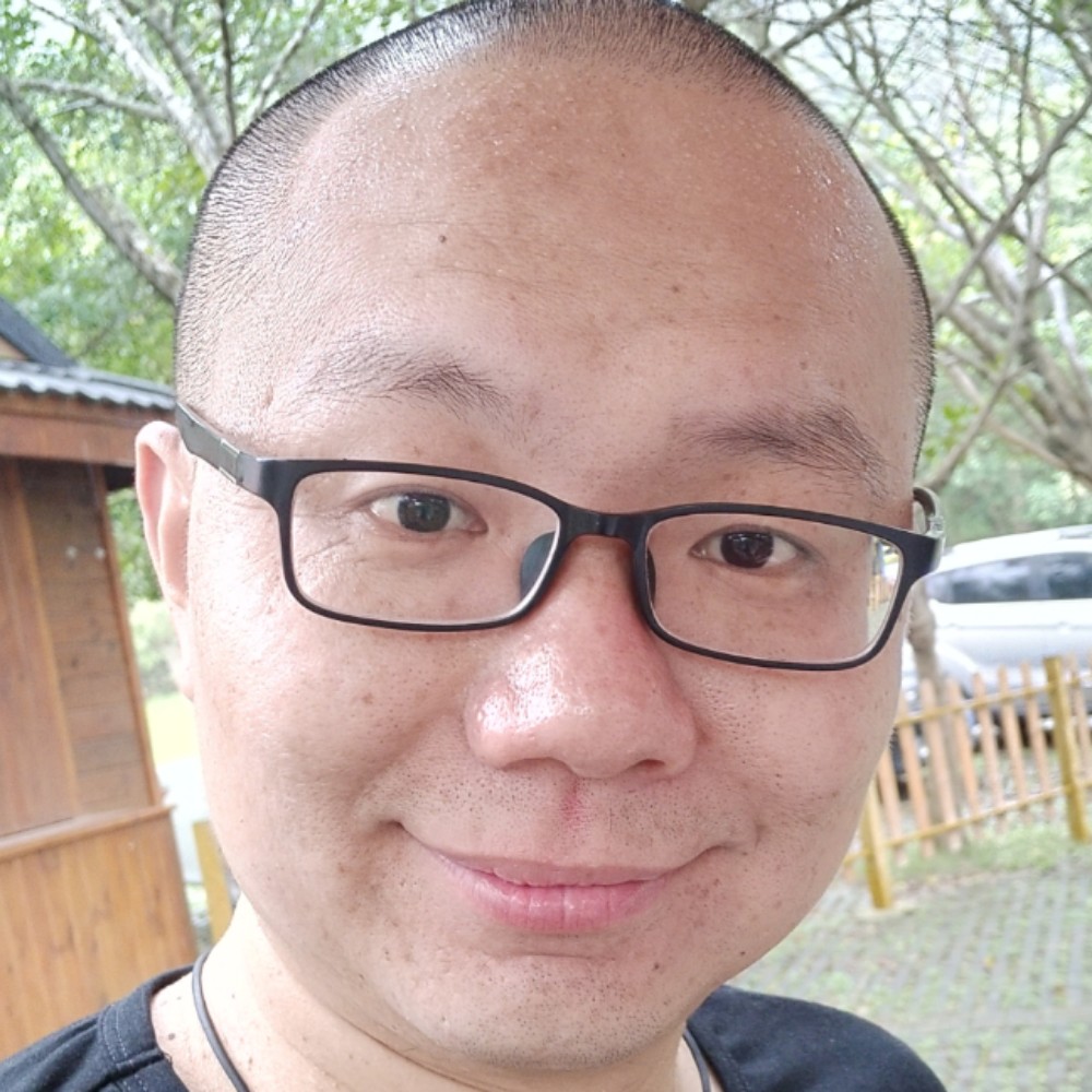 书包愿一个人的照片