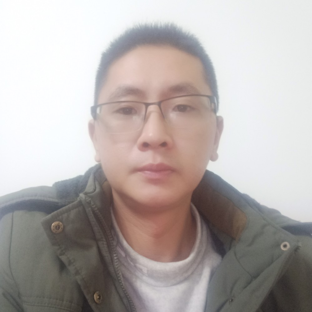 春浩的照片