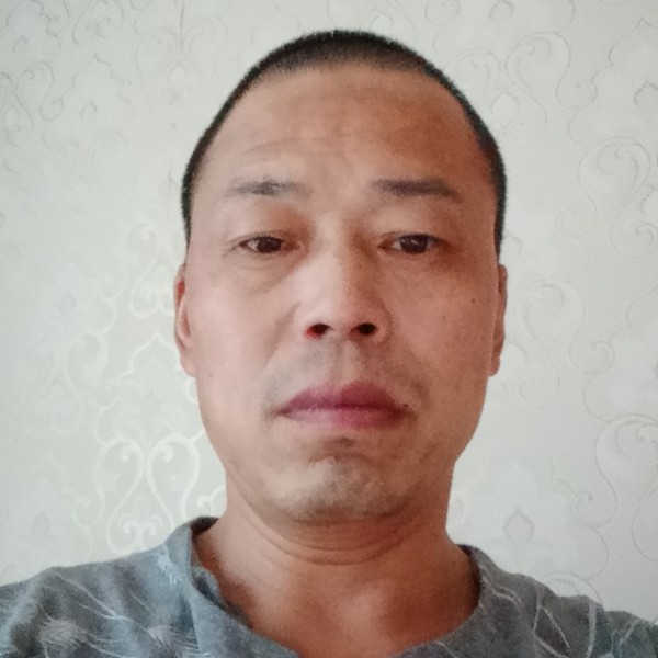 心劫回首贤惠的照片