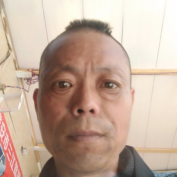 王跃国的照片